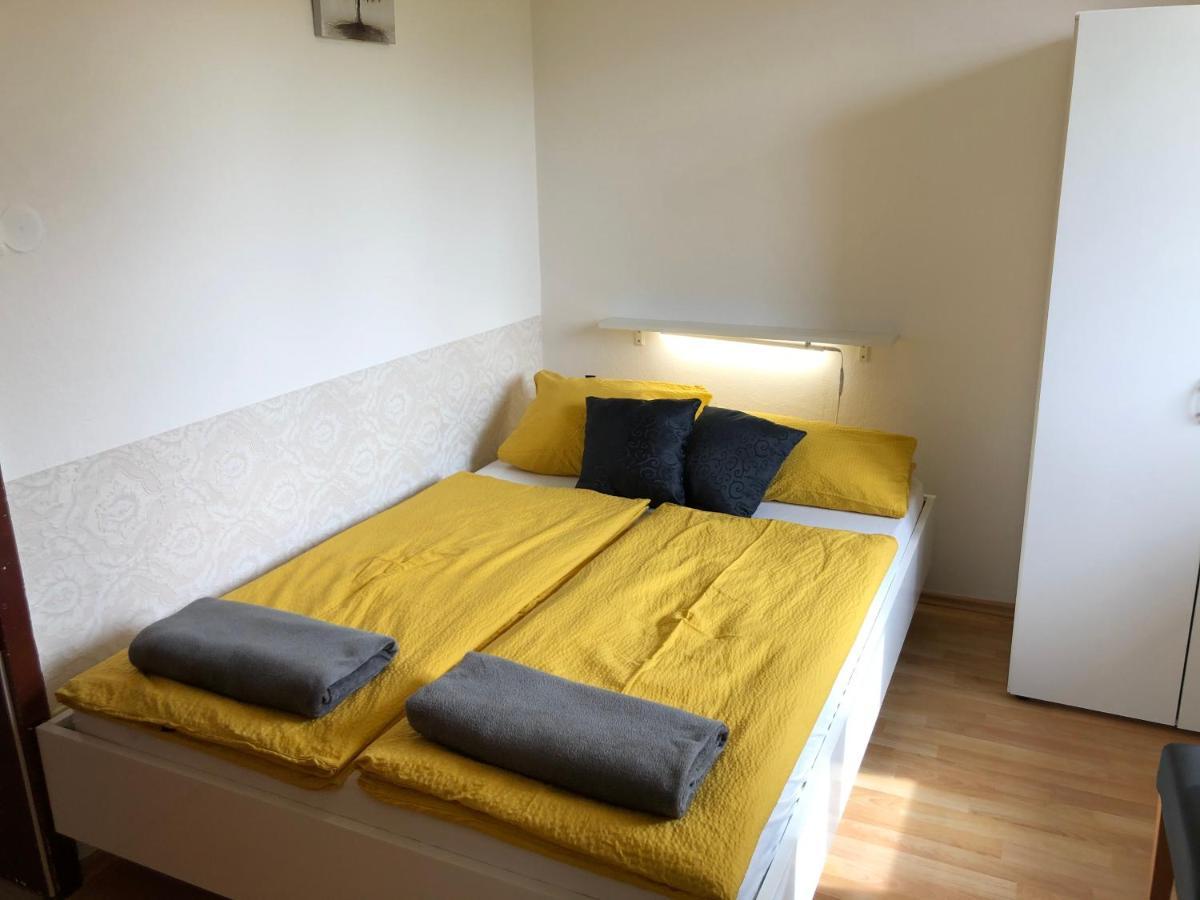 Haus Sonja Apartment Фаак ам Зее Екстериор снимка