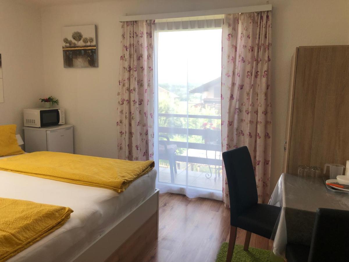 Haus Sonja Apartment Фаак ам Зее Екстериор снимка