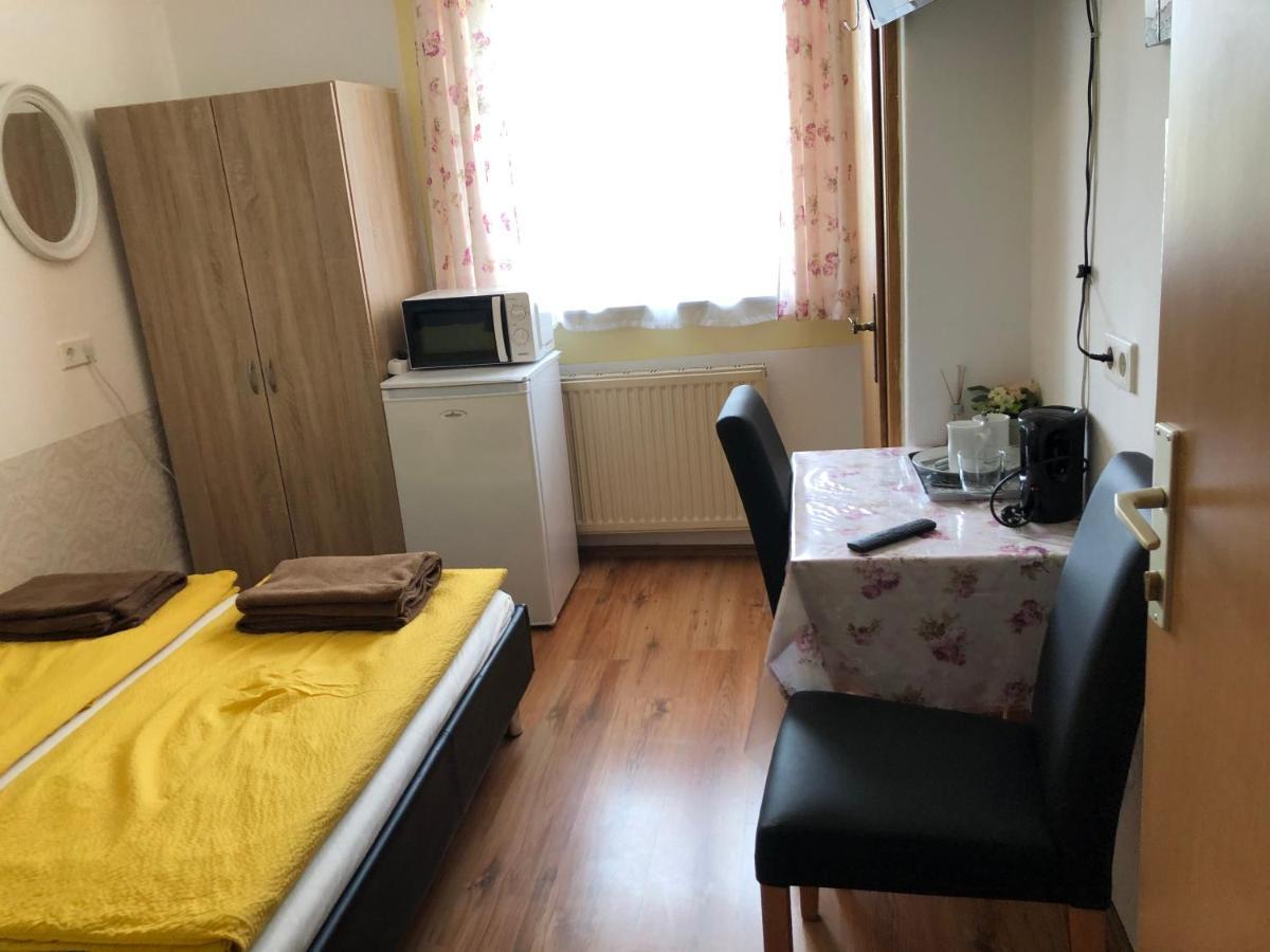 Haus Sonja Apartment Фаак ам Зее Екстериор снимка